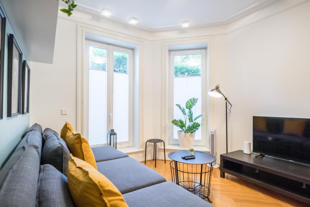 Stylish & Cosy Apartment Next To The U-Bahn Hambourg Extérieur photo